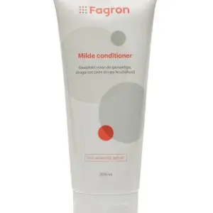 Fagron Milde Conditioner is een zachte conditioner voor gevoelige hoofdhuid verzacht, kalmeert en maakt haar handelbaar zonder parfum.